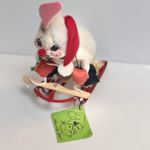 Annalee Dolls 1987 Christmas Mouse on Sled Vintage Felt Figurine White Red Green
